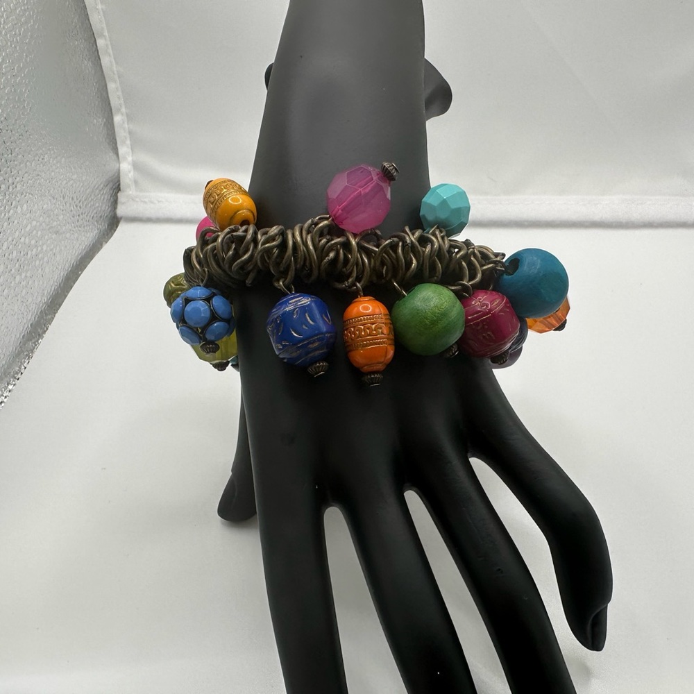 Vintage, colorful charm bracelet, 24 amazing beads stretch copper, chain, unique
